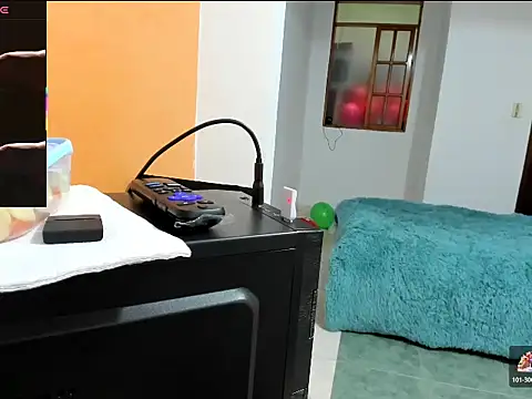 Snapshot of talia_mystic chatting on 02-26-26, 01:33 talia mystic online show from 02-26-26, 01:33