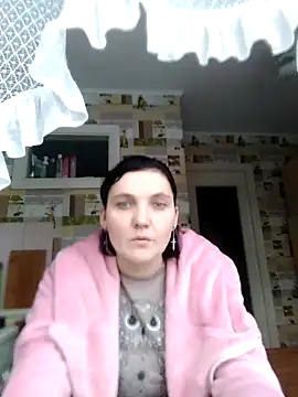 Snapshot of KarolinaRich1 chatting on 01-13-26, 01:04 KarolinaRich1 online show from 01-13-26, 01:04