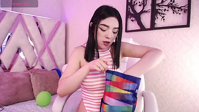 Madyson Hill online show from 04-09-26, 11:27