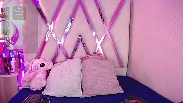 Madyson Hill online show from 04-30-26, 12:01