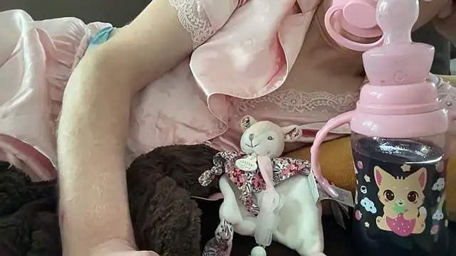 B4by Pink online show from 02-16-26, 10:58