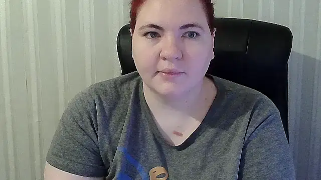 Snapshot of OskaAh chatting on 01-13-26, 01:59 OskaAh online show from 01-13-26, 01:59