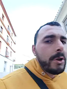 Snapshot of Miguelpulidotriguero11 chatting on 02-12-26, 05:34 Miguelpulidotriguero11 online show from 02-12-26, 05:34