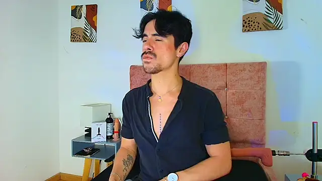 Snapshot of Ethan_Briggs_ chatting on 02-13-26, 03:39 Ethan Briggs online show from 02-13-26, 03:39