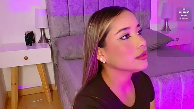 Lucy Carson  online show from 03-18-26, 03:42