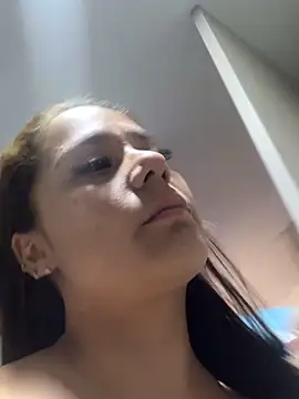 Pretty  Milf online show from 02-20-26, 09:17