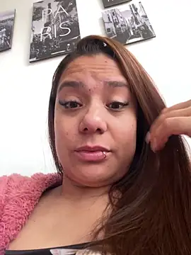 Pretty  Milf online show from 04-01-26, 01:34