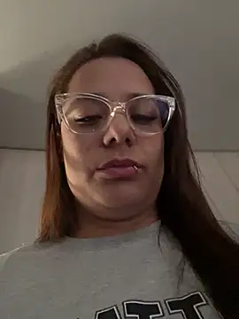 Pretty  Milf online show from 07-12-26, 07:26