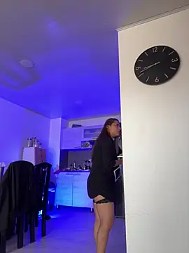 Pretty  Milf online show from 04-08-26, 01:34