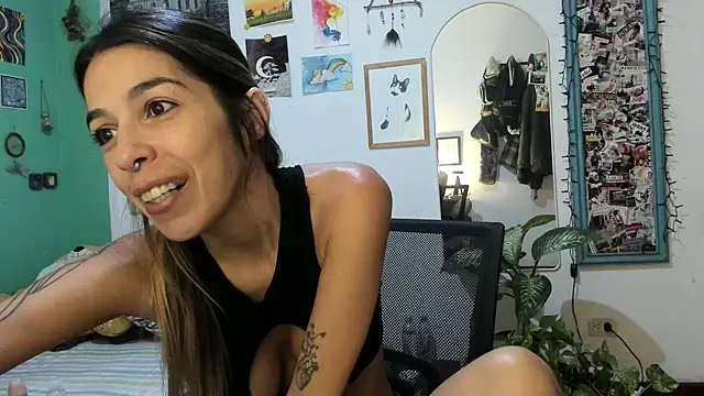 miafoxmia online show from 04-07-26, 09:05