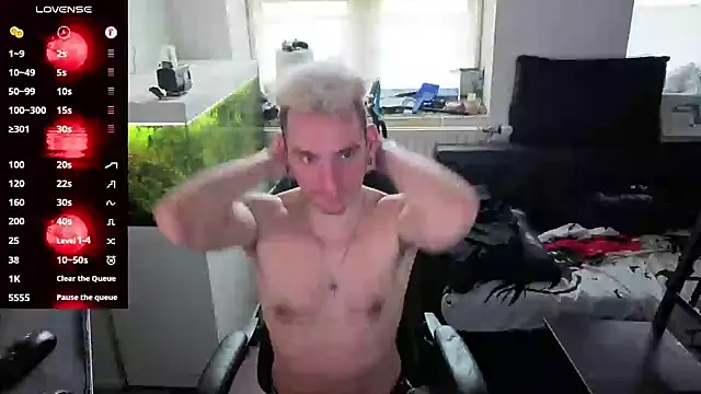 Rayzel White online show from 05-09-26, 05:49