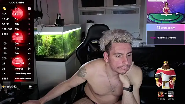 Rayzel White online show from 06-08-26, 01:28