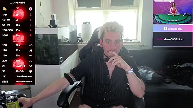 Rayzel White online show from 06-07-26, 01:38