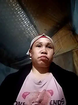 Snapshot of CM1812 chatting on 01-19-26, 12:42 CM1812 online show from 01-19-26, 12:42