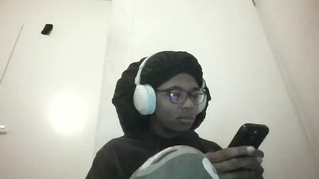 Snapshot of xxxdanidoomsdayxxx chatting on 02-14-26, 02:34 xxxdanidoomsdayxxx online show from 02-14-26, 02:34