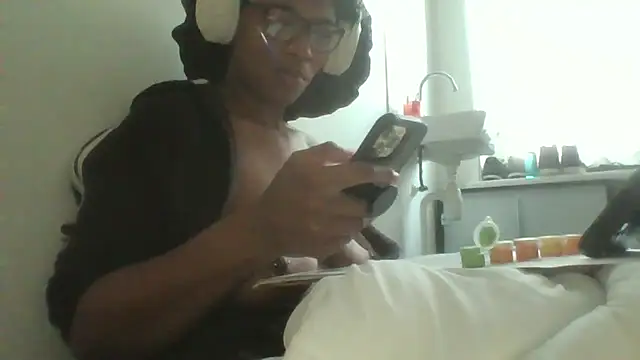 Snapshot of xxxdanidoomsdayxxx chatting on 02-08-26, 12:03 xxxdanidoomsdayxxx online show from 02-08-26, 12:03