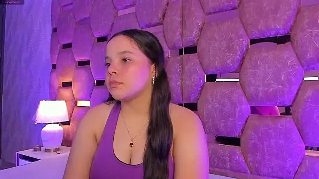 LilyPetite  online show from 01-15-26, 04:38