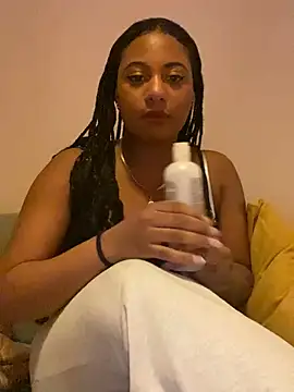 xo steffyxo 4 online show from 02-11-26, 07:47