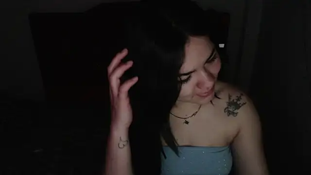 Loriiiany online show from 03-12-26, 01:37