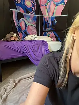 tastemecaroline online show from 05-04-26, 05:27