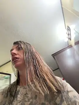 tastemecaroline online show from 05-05-26, 05:05