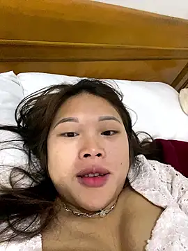 Emxinh123cute online show from 01-15-26, 03:21