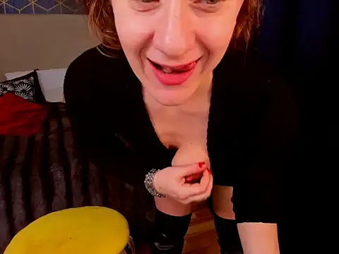 GingerWixxx online show from 02-01-26, 05:27