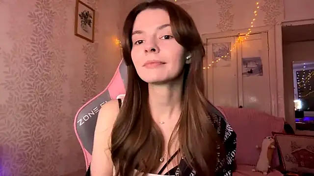 Snapshot of LavondaDeleston chatting on 02-11-26, 04:51 LavondaDeleston online show from 02-11-26, 04:51