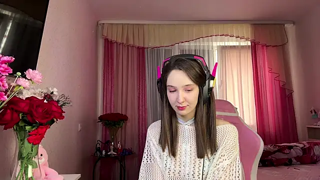 Snapshot of MarcelaBlas chatting on 05-18-26, 02:11 MarcelaBlas online show from 05-18-26, 02:11