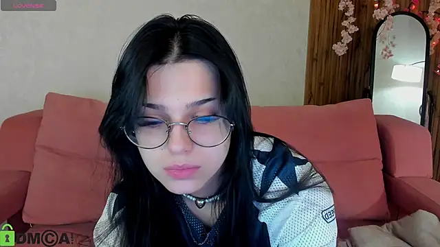 Leslie Wholsh online show from 03-06-26, 01:44