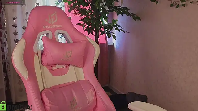 Leslie Wholsh online show from 03-27-26, 08:26