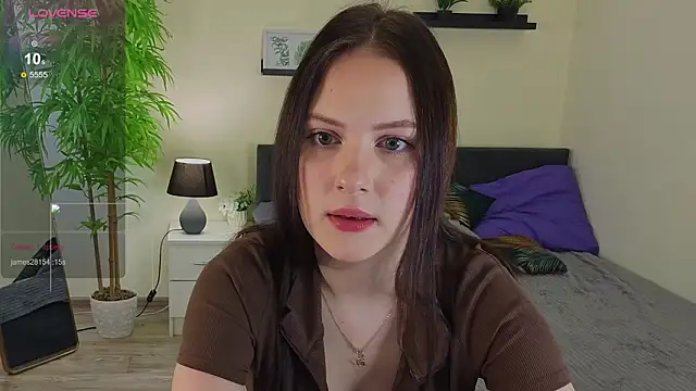 Jenifer Stound online show from 03-08-26, 02:09