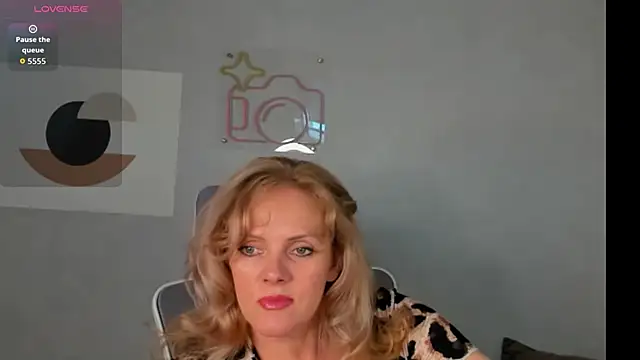 Victoria Nelson online show from 05-21-26, 01:25