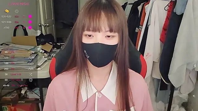 Snapshot of shiki434-st chatting on 02-02-26, 12:26 shiki434-st online show from 02-02-26, 12:26