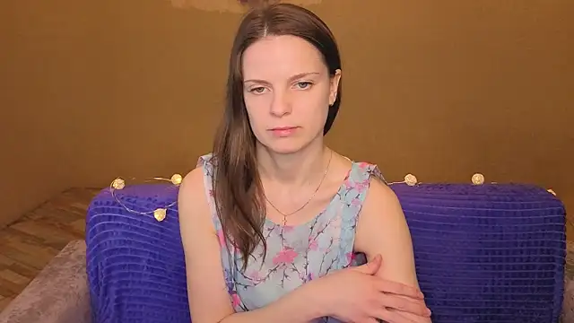 RoseWaulhgberg online show from 04-09-26, 01:40