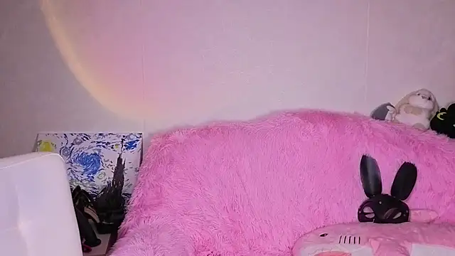 Snapshot of Catherine_Karis chatting on 04-29-26, 06:03 Catherine Karis online show from 04-29-26, 06:03