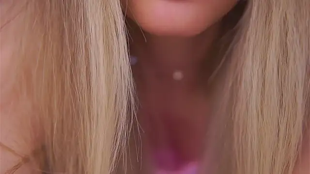 NayaQuinn online show from 01-16-26, 08:35