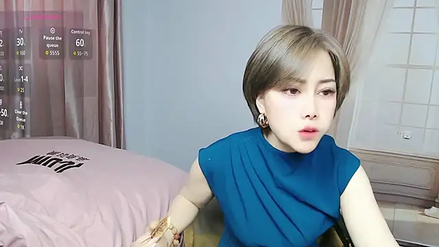 Snapshot of lucyyanyan chatting on 04-18-26, 02:14 lucyyanyan online show from 04-18-26, 02:14