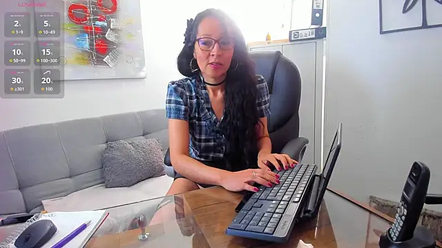loretta fraser online show from 05-15-26, 01:09
