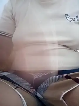 Zi zii online show from 02-04-26, 01:17