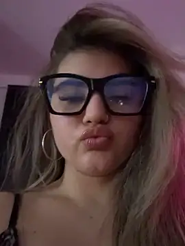 LilaMason online show from 03-24-26, 10:43