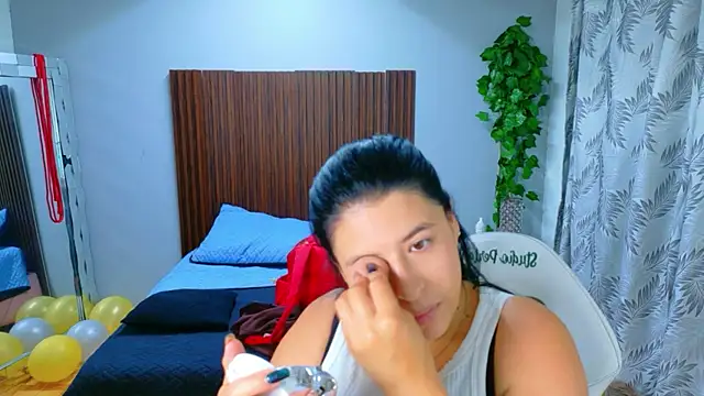keileen luna online show from 04-23-26, 08:21