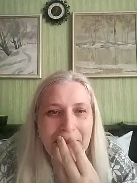 NyushaLollipop online show from 04-28-26, 09:35