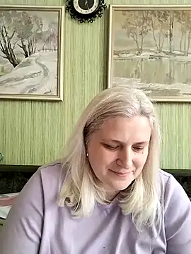 NyushaLollipop online show from 04-29-26, 09:24