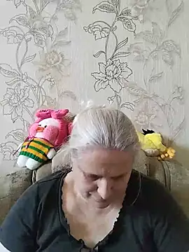 Snapshot of NyushaLollipop chatting on 06-19-26, 03:51 NyushaLollipop online show from 06-19-26, 03:51
