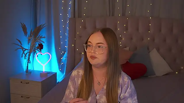 FeliciaLorne online show from 01-17-26, 03:26