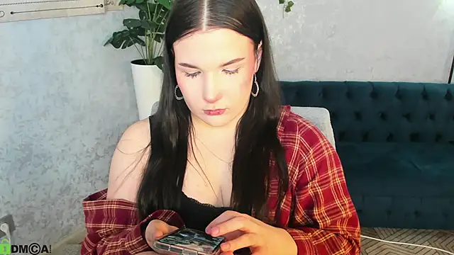 Snapshot of Mira_Silk chatting on 03-02-26, 10:00 Mira Silk online show from 03-02-26, 10:00