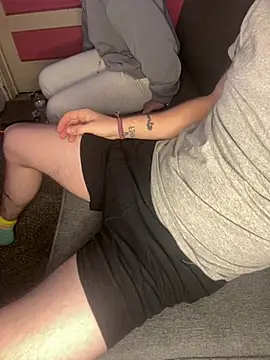 WhiteMeatsRican online show from 04-21-26, 09:32