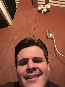 Snapshot of Derekmars chatting on 04-09-26, 06:15 Derekmars online show from 04-09-26, 06:15