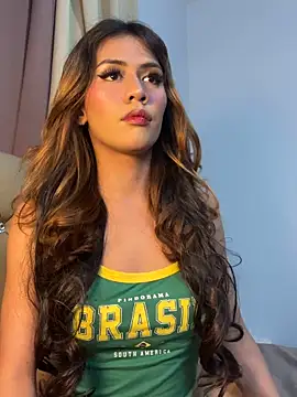 Snapshot of MadySmith chatting on 02-18-26, 04:03 MadySmith online show from 02-18-26, 04:03